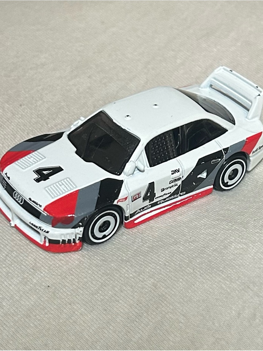 Hot Wheels 2023 Retro Racers Audi '90 Quattro White Car